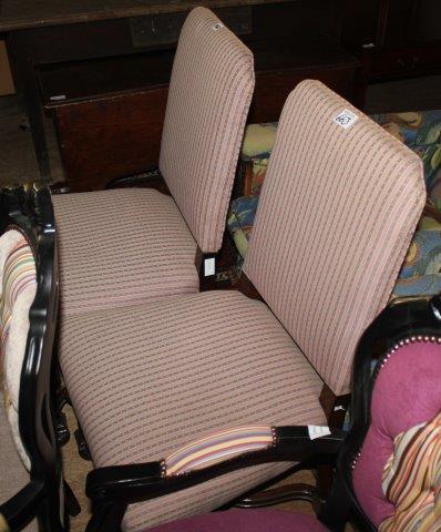 Pair of Queen Anne style elbow chairs(-)